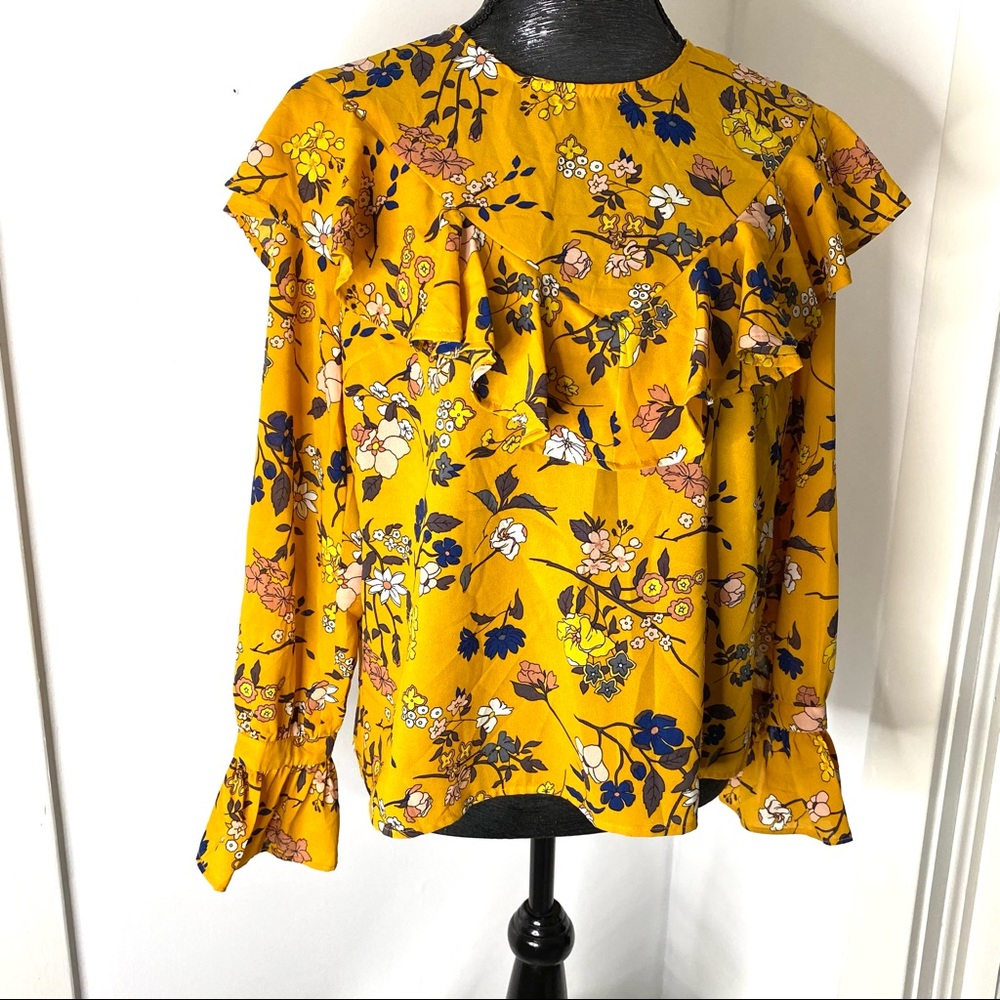 MELLODAY Pleated Bell Sleeve Blouse